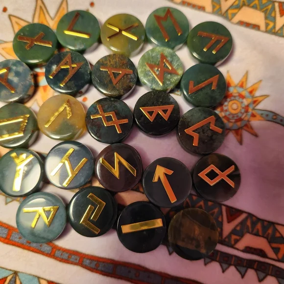 Rune set - Picture 4 of 8